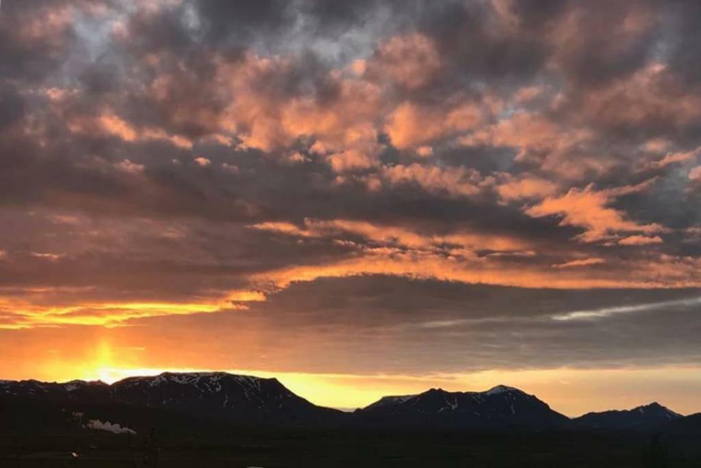 Hilltop Cabin Hekla - Golden Circle - Geysir - Mountain View Reykholt  Exterior foto